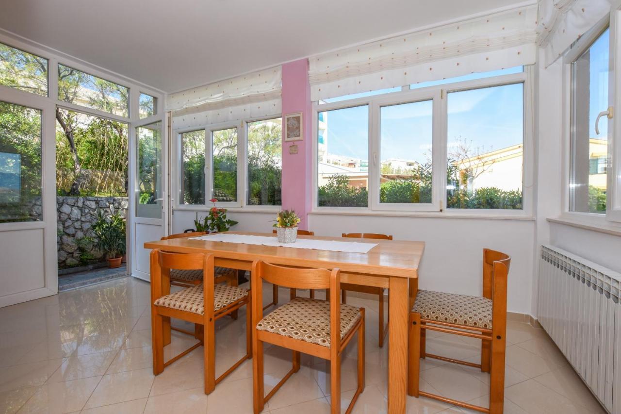 Apartmani Marija Ljubica Pag Town Bagian luar foto