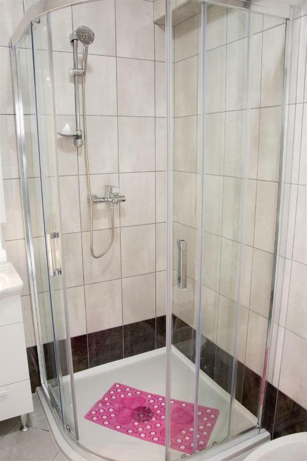 Apartmani Marija Ljubica Pag Town Bagian luar foto